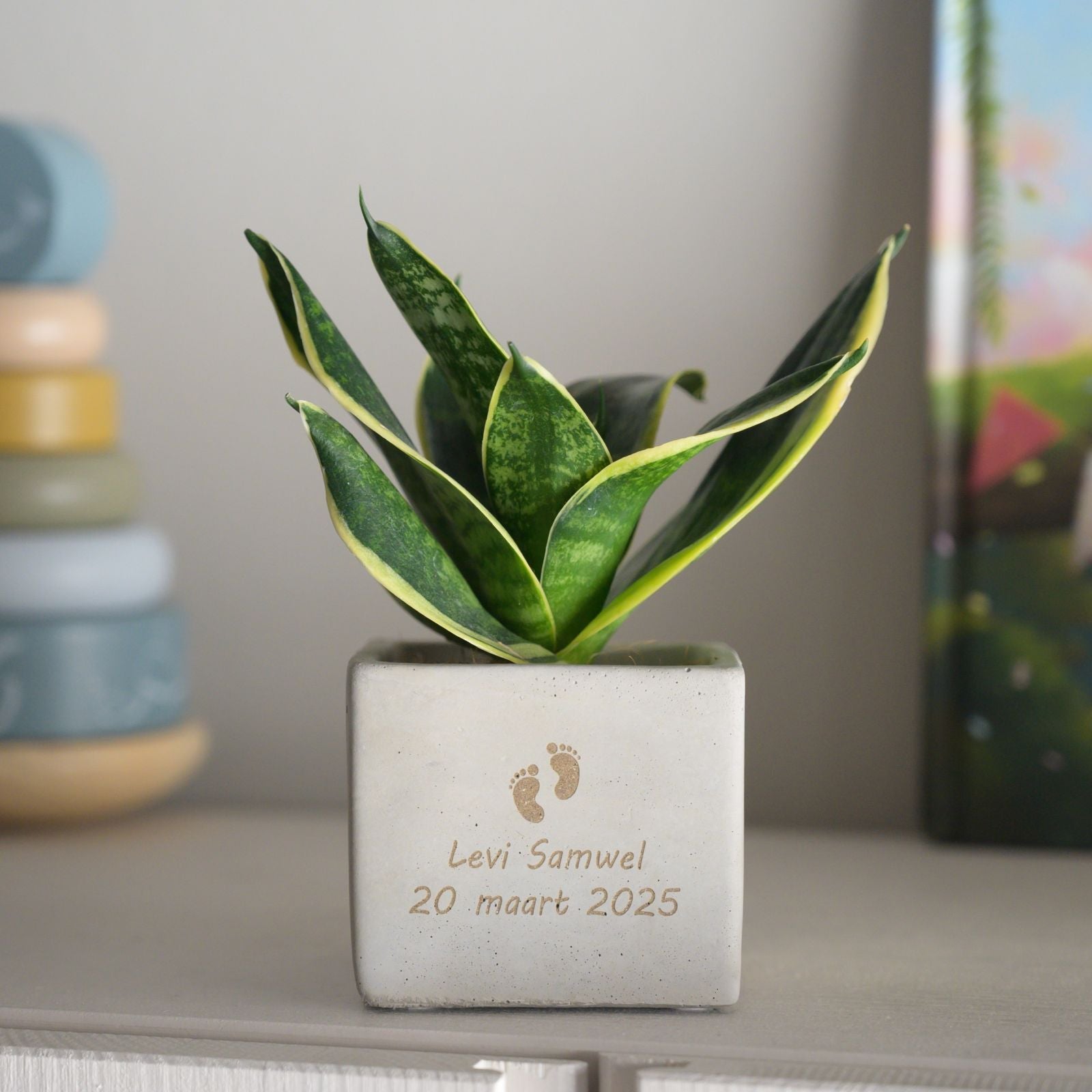 Congreet® plant pots | Baby feet with your text